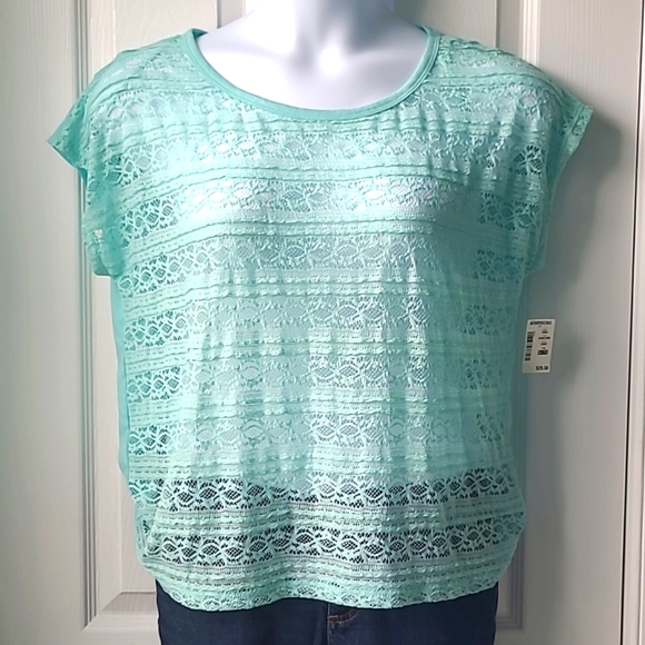Aeropostale Lace Front Top | Size XL | NWT - Picture 1 of 6